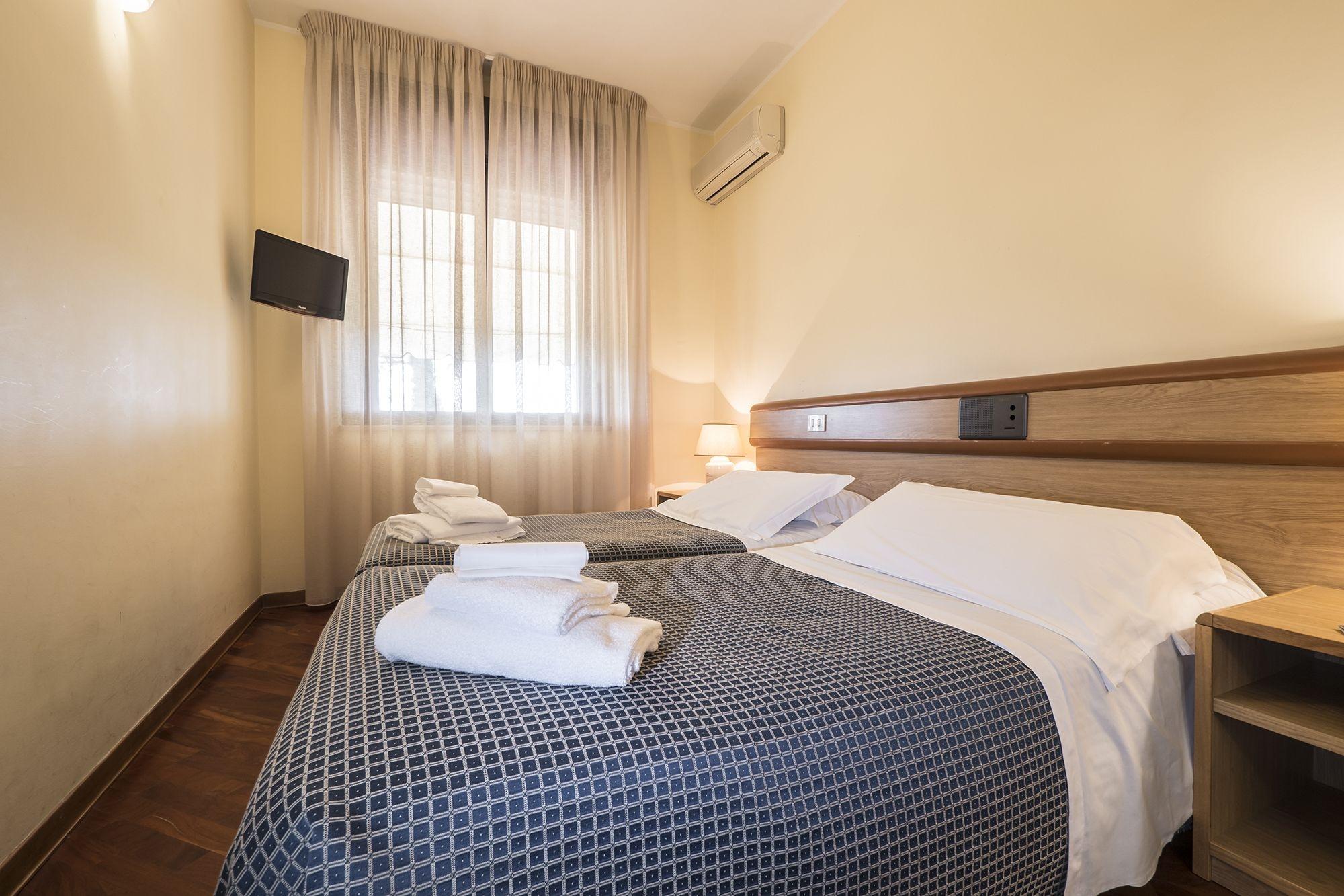 Hotel Vega Perugia Esterno foto