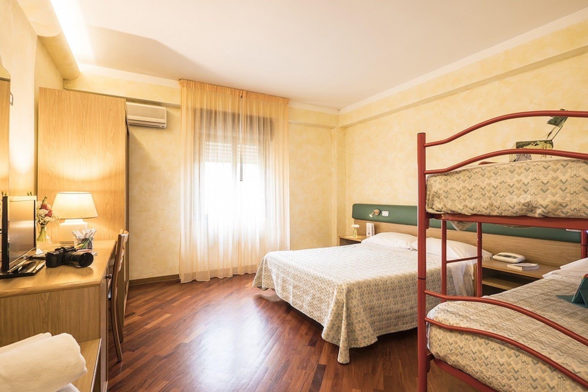 Hotel Vega Perugia Esterno foto