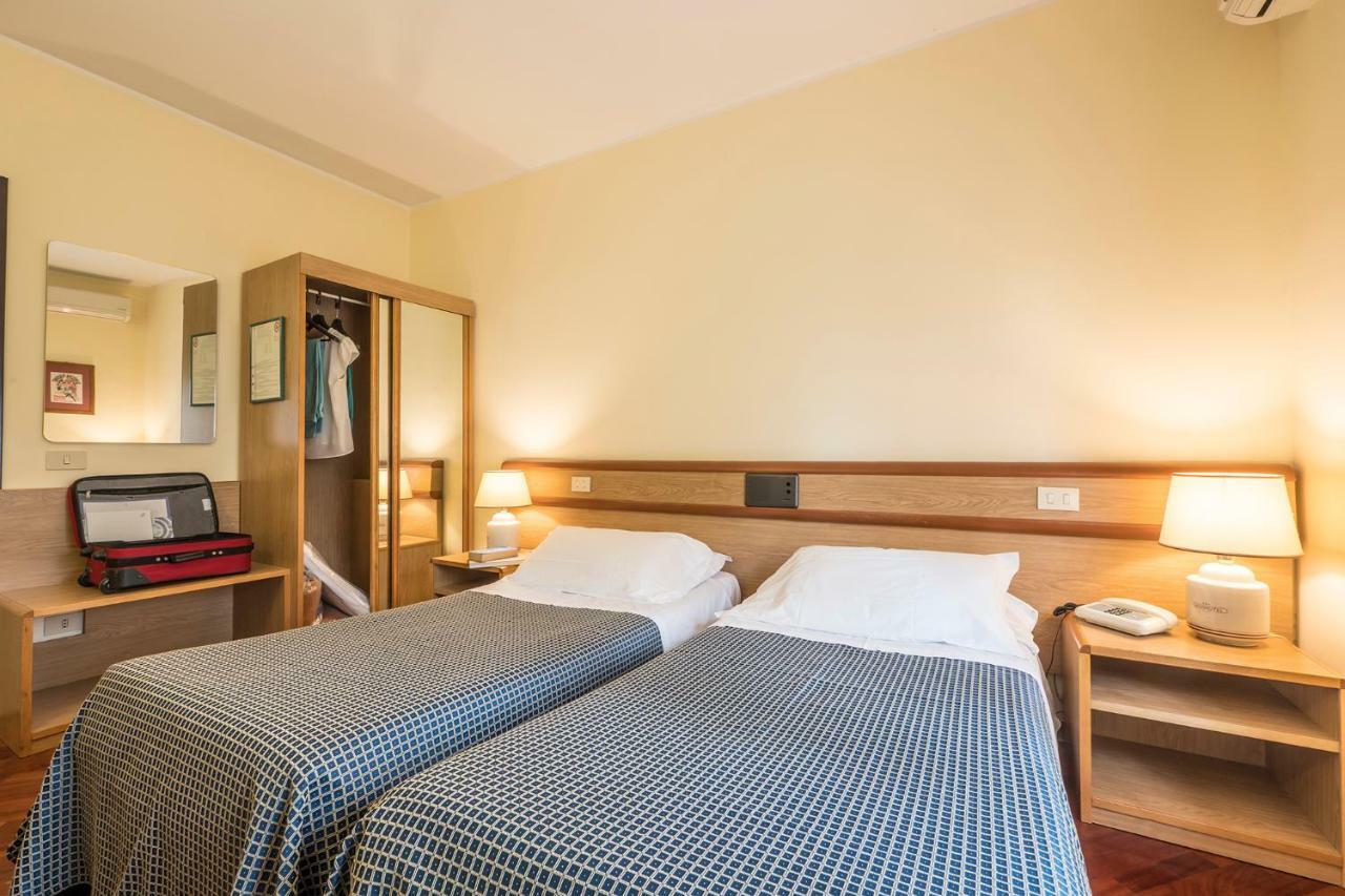 Hotel Vega Perugia Esterno foto